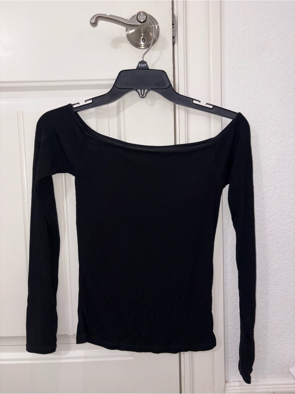 Klassy Network Black Off-Shoulder Long Sleeve Top